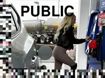 So hard to pump gas with my LUSH in!!