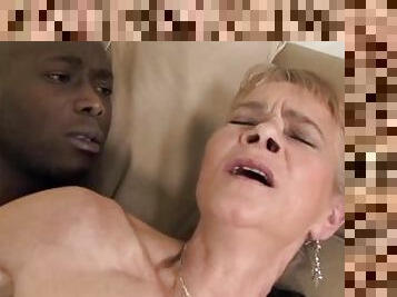 vieux, anal, mature, fellation, ejaculation-sur-le-corps, granny, énorme-bite, interracial, milf, compilation