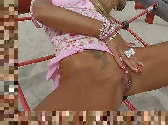 dyakol-masturbation, milf, laruan