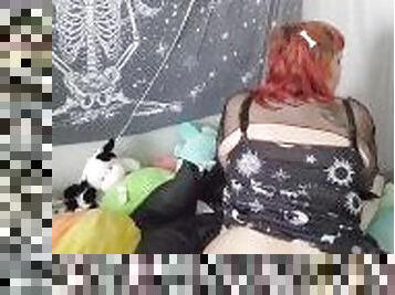 Fat Goth Babe Rides Massive Toy (full vid on OF)