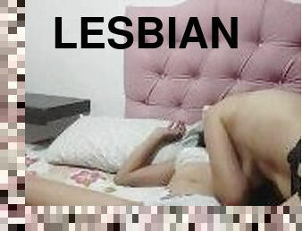 cur, batran, pasarica, bunaciuni, lesbiana, latina, mama, cu-degetelul, sarutand, tanar18