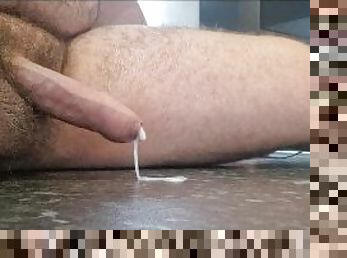 Plumber wanks and cums on customers counter