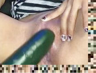 Me hice venir con este pepino ????