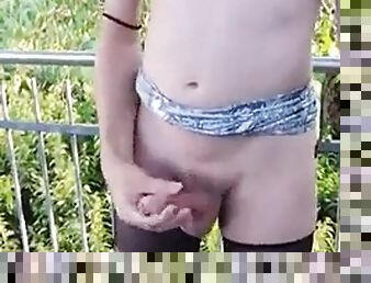 masturbation, en-plein-air, public, transsexuelle, amateur, ejaculation-sur-le-corps, allemand, ejaculation, européenne, euro