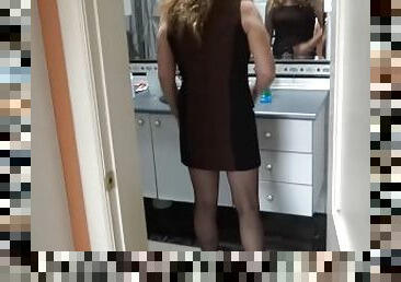 I get dressed to go to work and come back very excited to have sex with the servant's husband