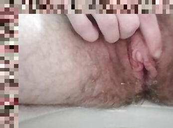 Nice long piss