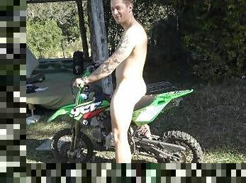 naked moto ride