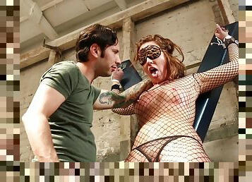 Bitch in sexy fishnets loudly dominated in merciless maledom games