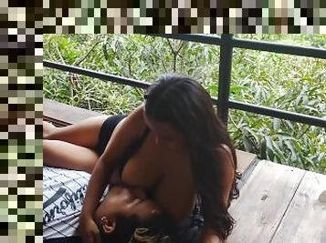 tetas-grandes, pezones, orgasmo, madurita-caliente, leche, hotel, lactando, chupando