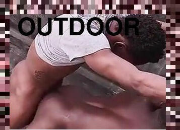 Guys fuck outdoors