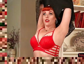 Redhead CFNM slut seduces nympho while she poses