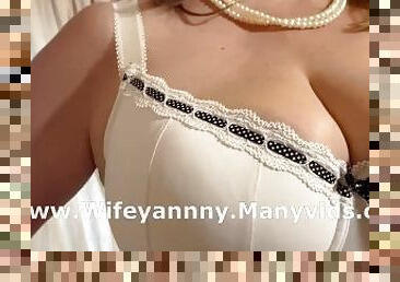 tettone, amatoriali, mammine-mature, mamme, grassottelle, pov, bocce, feticci, solitari, reggiseni