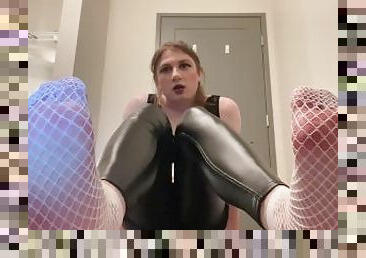 Horny trans girl eats cum after fucking ass in leather leggings