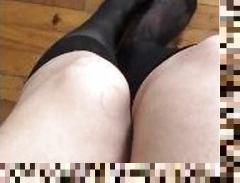 Pantyhose feets