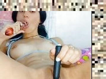 Colombiana Sexy ama chorrear y tener orgasmos fuertes~Masturbación y múltiples chorros~