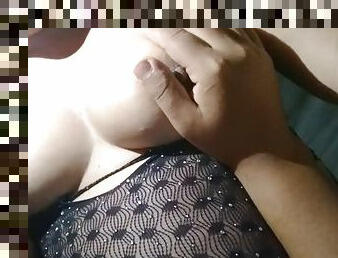 gros-nichons, clito, mamelons, chatte-pussy, milf, maman, mexicain, lait, sucer