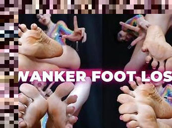 Wanker foot loser - small feet humiliation humiliatrix loser symbol fetish long nails mistress cruel