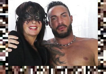 Tettone, Pecorina, Scambisti, Amatoriali, Rapporti anali, Maturi, Ragazze giovani, Eruzioni di sperma, Hardcore, Pornostar