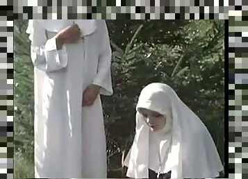 Nun